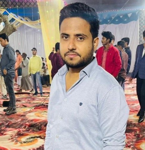 Saleem Khan - Sales Head