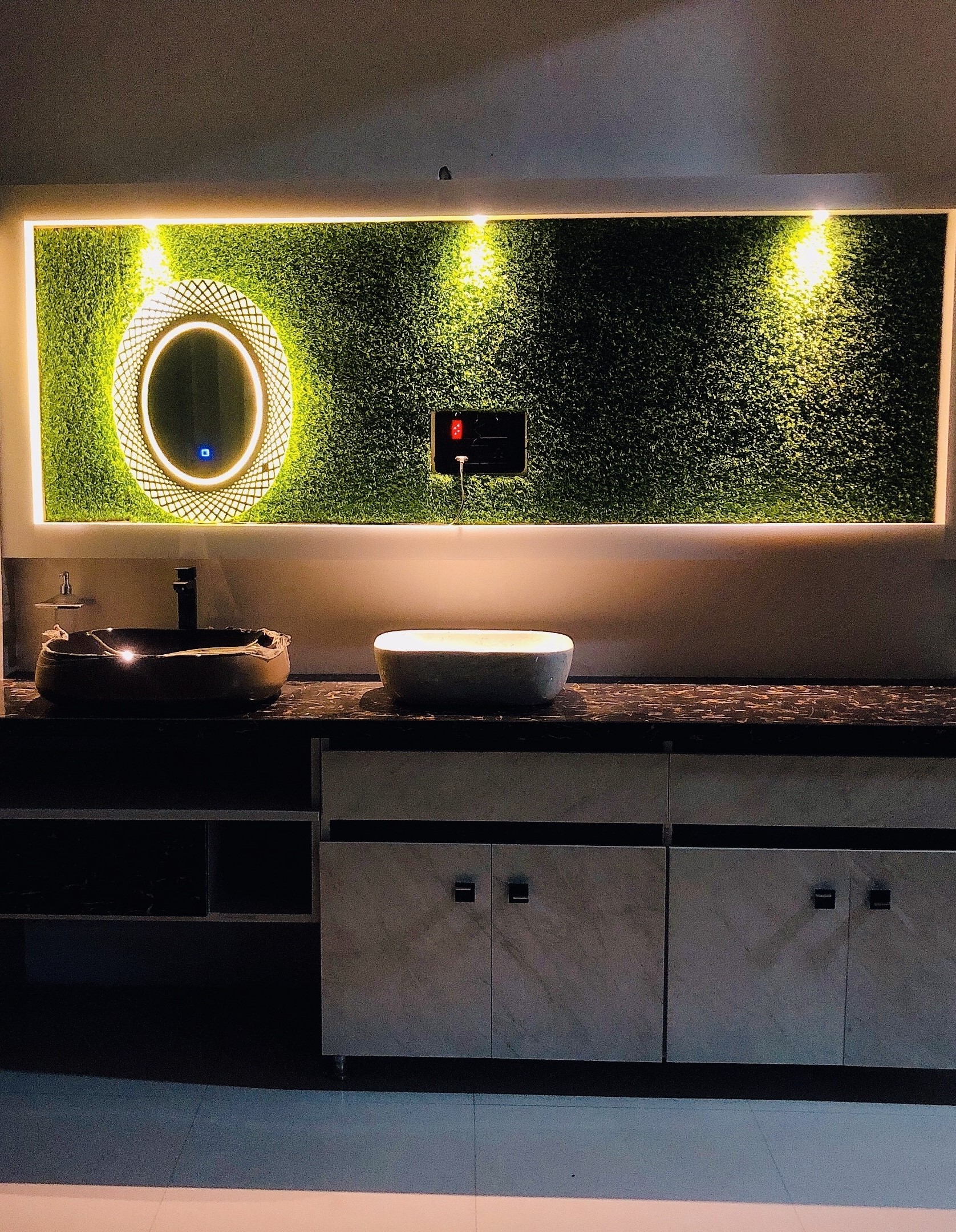 Designer Washroom Cabinet